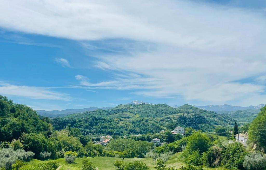 Bed and Breakfast La Collina Su Ascoli Ascoli Piceno Exterior foto